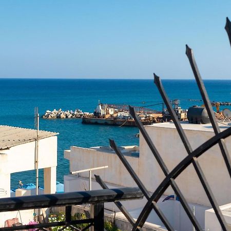 Lovely Sea View Apartment At The Heart Of The Town Ierápetra Esterno foto
