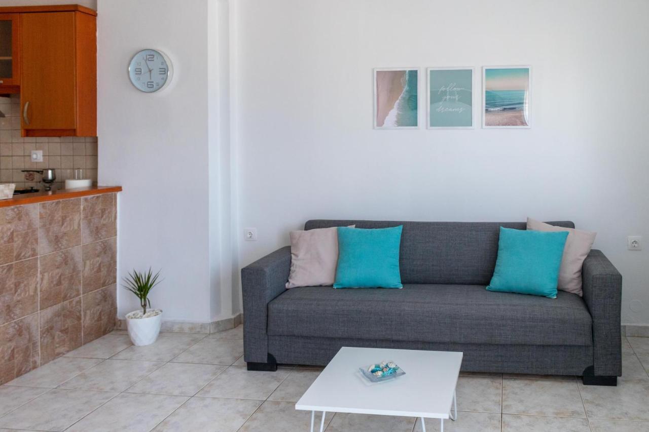 Lovely Sea View Apartment At The Heart Of The Town Ierápetra Esterno foto