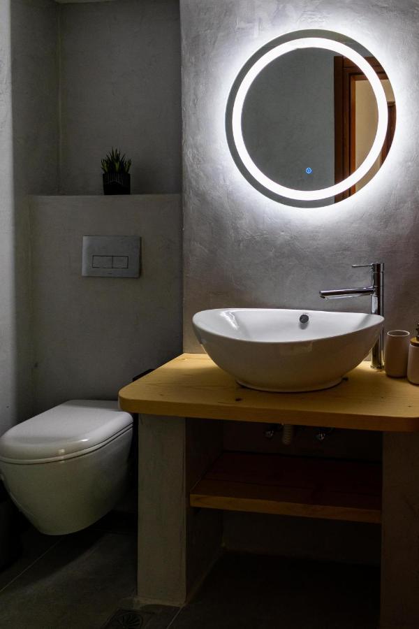 Lovely Sea View Apartment At The Heart Of The Town Ierápetra Esterno foto