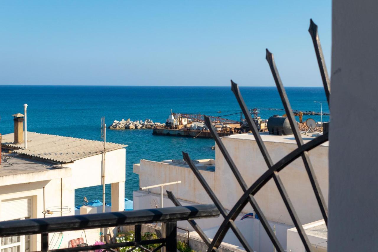 Lovely Sea View Apartment At The Heart Of The Town Ierápetra Esterno foto